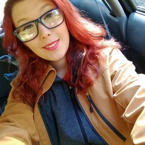 Meet your Posher, Kaci